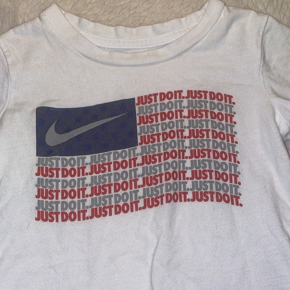 NIKE TODDLER JUST DO IT SHIRT 🇺🇸 - Picture 2 of 4